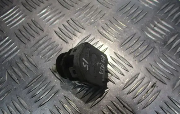 Skoda Fabia Mk1 (6Y) Headlight level adjustment motor 6Y0941295