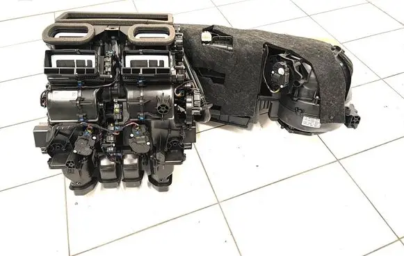 Mercedes-Benz EQS V297 Interior heater climate box assembly A2978303303