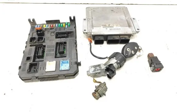 Citroen C5 Engine ECU kit and lock set 0281011780 9657157080 9660105680