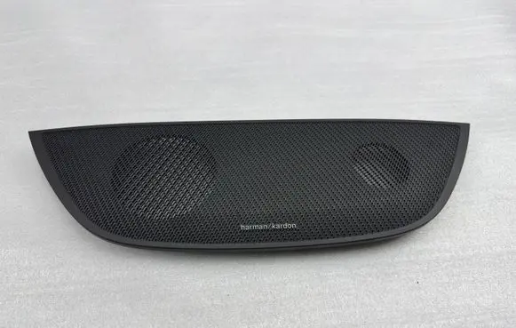Volvo XC90 Dash center speaker trim cover 31651961