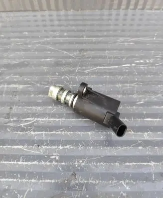 Volkswagen Polo VI Sensor 05C906455D
