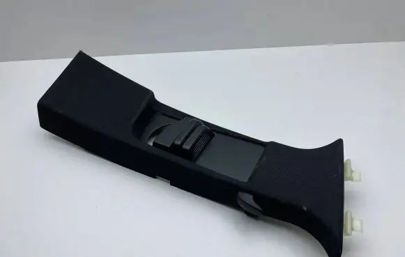 Mercedes-Benz E W212 (B) pillar trim (top) A2126900030