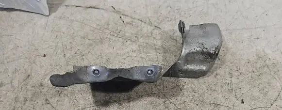 Volvo V50 Exhaust heat shield AV619N454AB