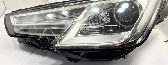 Audi A4 S4 B9 Headlight/headlamp 8W0941005