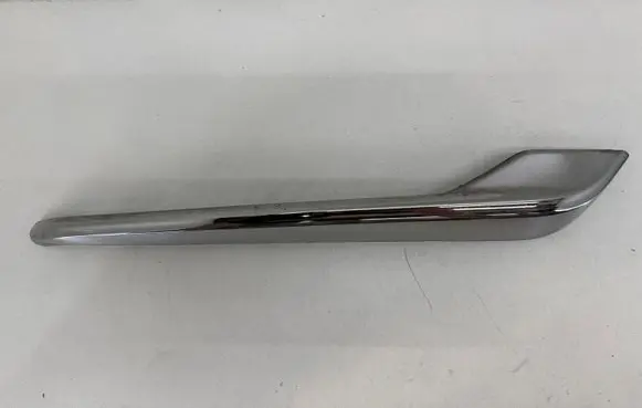 Opel Combo E Front bumper splitter molding 9817065377