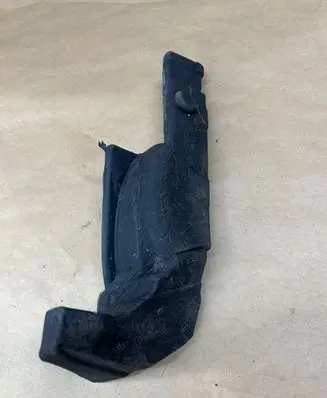 BMW 5 F10 F11 Other engine bay part 9132302