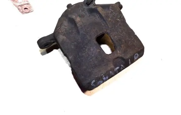 Hyundai Sonata Front brake caliper