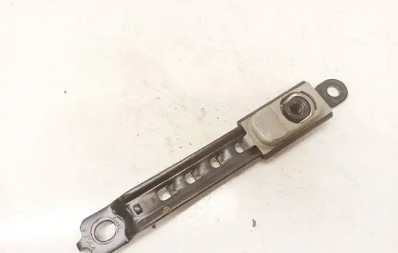 Toyota Yaris Seat belt adjustment rail