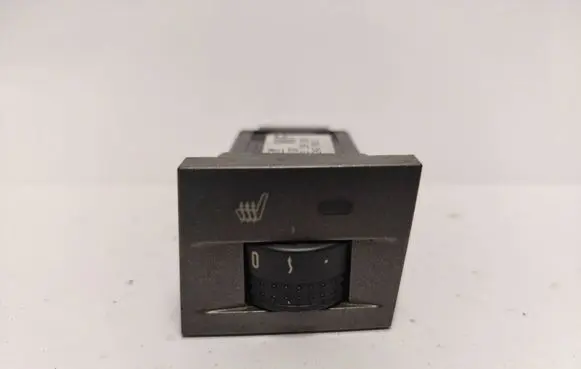 Seat heating switch