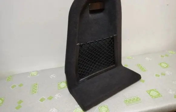 Trunk/boot side trim panel