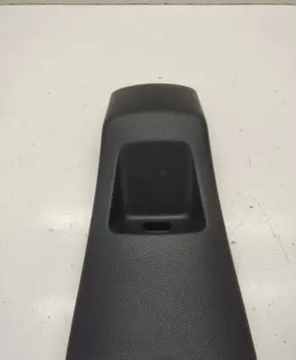 KIA Stonic Other center console (tunnel) element 84670H8000
