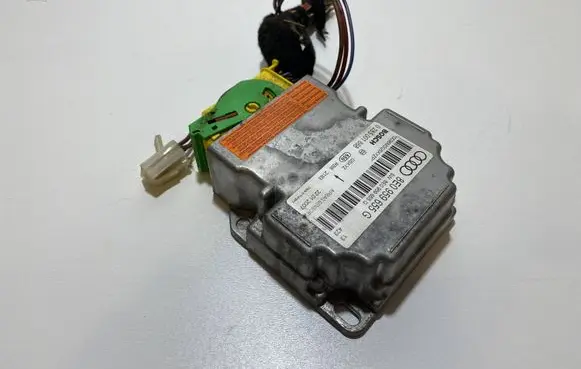 Audi A4 S4 B7 8E 8H Airbag control unit/module 8E0959655G 0285001668
