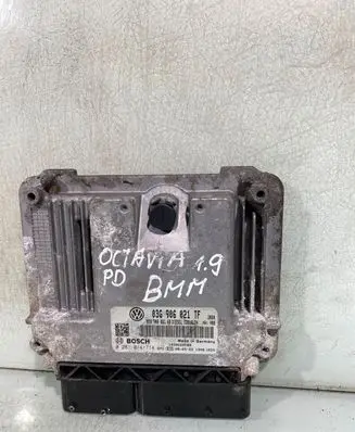 Skoda Octavia Mk2 (1Z) Engine control unit/module 03G906021TF 03G906021 0281014714
