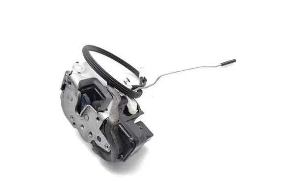 Opel Insignia A Rear door lock 3023880