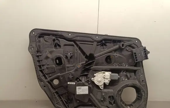 Mercedes-Benz ML W166 Front door window regulator with motor A1667200179 A2049062401 A1669007409