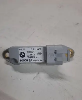 BMW X5 E53 Airbag deployment crash/impact sensor 6911038