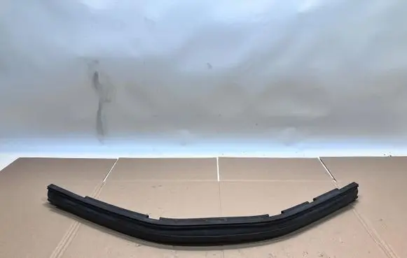 BMW 1 F20 F21 Engine compartment rubber 