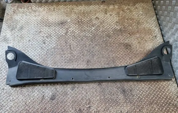 Ford Focus Wiper trim BM51A02216A BM51A02216AF
