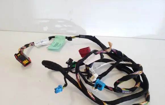 Opel Vivaro Other wiring loom 9824832880