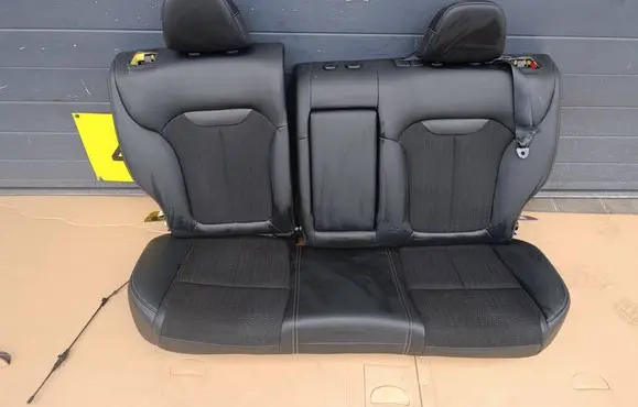 Renault Kadjar Second row seats