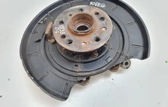 Mercedes-Benz ML W164 Rear wheel hub