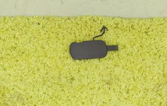 Honda HR-V Front tow hook cap/cover 71104