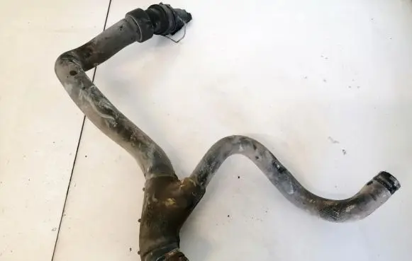 Ford Mondeo Mk III Engine coolant pipe/hose 2s718286bd 2s71-8286bd