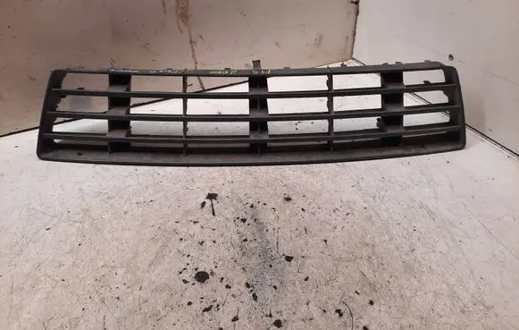 Audi A6 S6 C5 4B Front bumper lower grill 4B0807683F