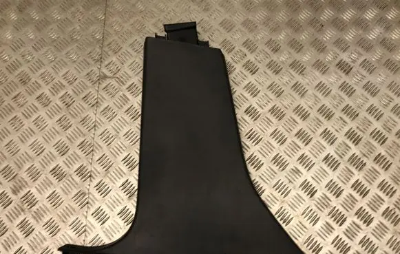 Volvo S60 (B) pillar trim (bottom) 31307480