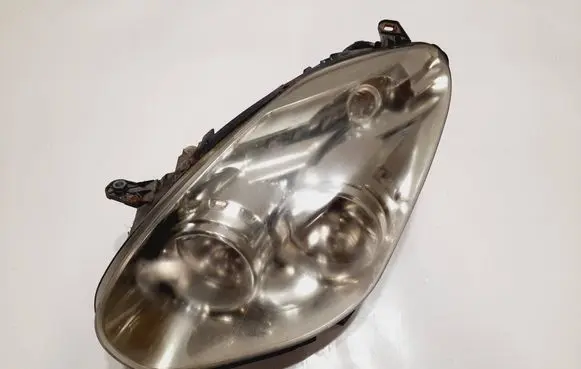 Headlight/headlamp