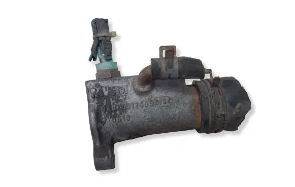 Volkswagen II LT Engine coolant pipe/hose 062121117