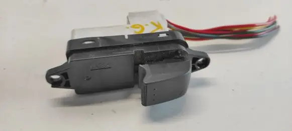 Mazda 6 Electric window control switch KOO21 513T GP9F66380