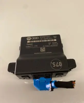 Volkswagen PASSAT B6 Gateway control module 3C0907530C