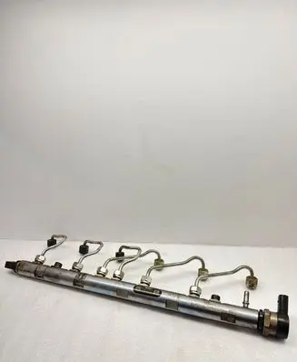 BMW 5 F10 F11 Fuel main line pipe 7800124 000023L5