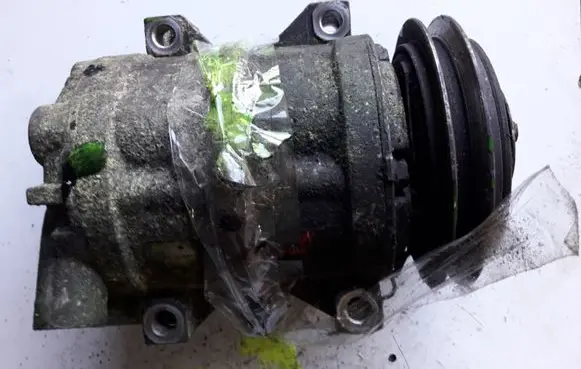 Nissan Navara Air conditioning (A/C) compressor (pump)