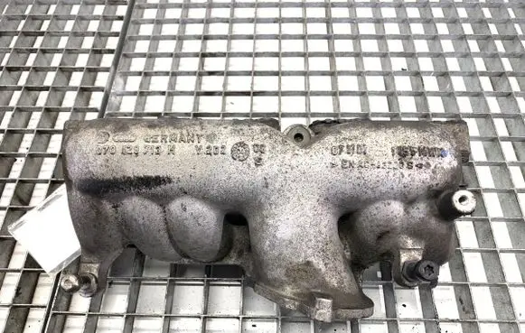 Volkswagen Touareg I Intake manifold 070129713H