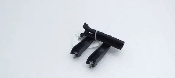 Alfa Romeo Giulia Rear door windshield rail 50546176