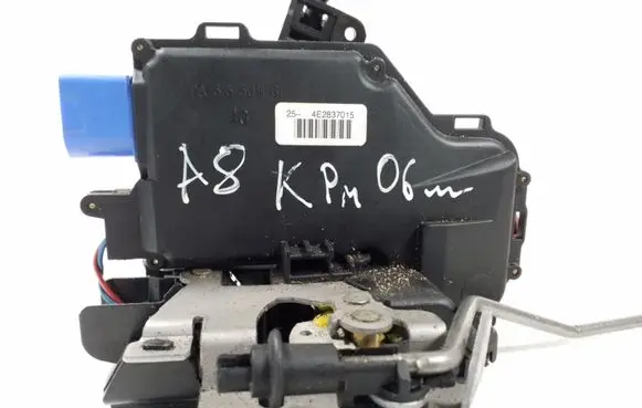 Audi A8 S8 D3 4E Front door lock 4E2837015