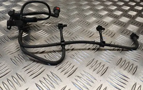 Ford Mondeo MK IV Fuel return line/hose 4R8Q9F951AA