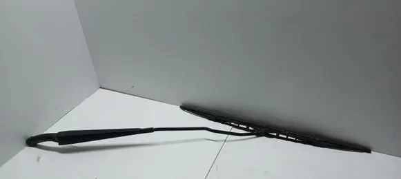 Volvo V70 Front wiper blade arm 182350