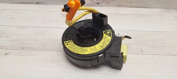 Toyota Avensis T250 Airbag slip ring squib (SRS ring) 