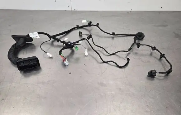 Mercedes-Benz E W214 Front door wiring loom A2145408725 21082023Q02