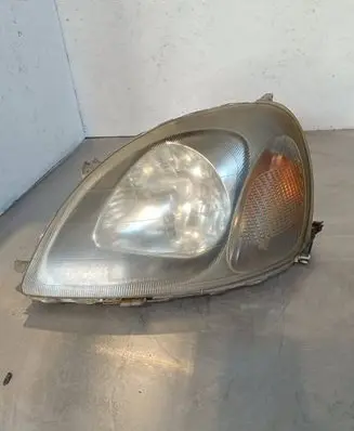 Toyota Yaris Headlight/headlamp
