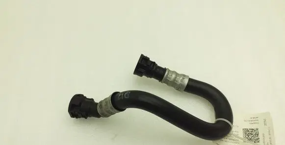 BMW X5 E70 Engine coolant pipe/hose 8518984