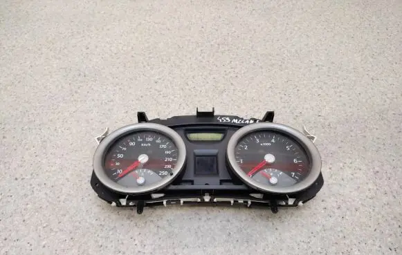 Renault Megane II Speedometer (instrument cluster) 8200364015