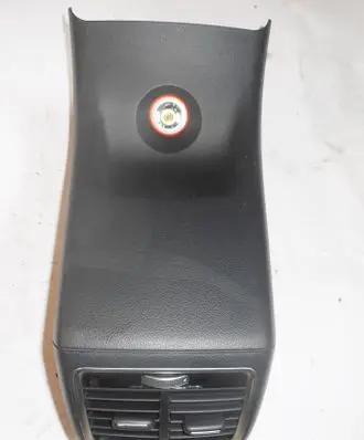 Audi Q3 8U Rear air vent grill 8U0819203C