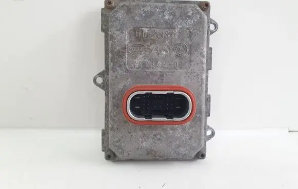 Mercedes-Benz ML W164 Headlight ballast module Xenon A0028206026 5DF00870400