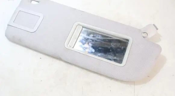 Audi A6 S6 C6 4F Sun visor clip/hook/bracket 