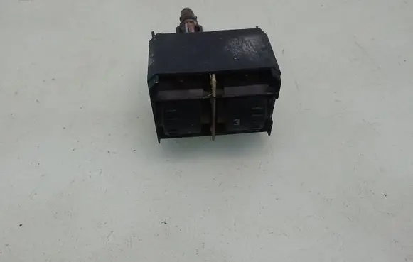 Volkswagen Caddy Headlight level height control switch 2K0941333