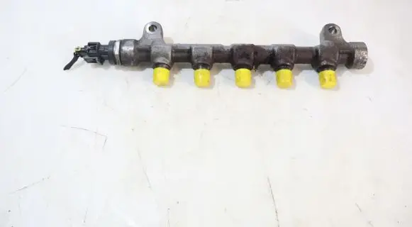Hyundai ix 55 Fuel main line pipe 0445214181